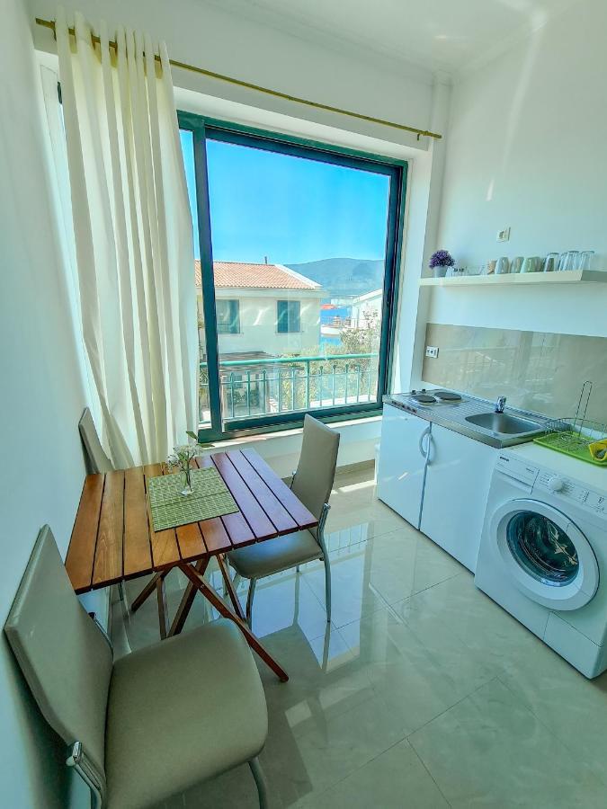 Sole Mio Apartment & Wellness Herceg Novi Exteriör bild